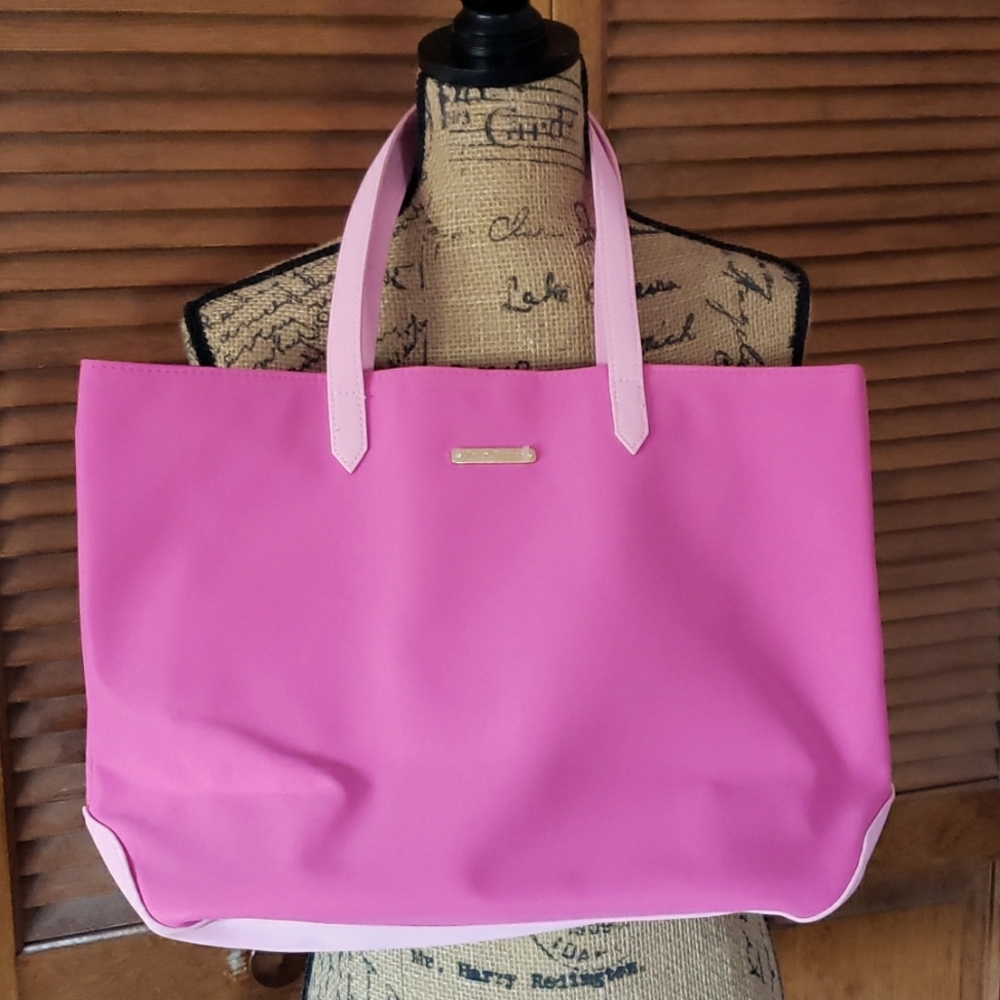 Brand new pink Juicy Couture bag NWOT